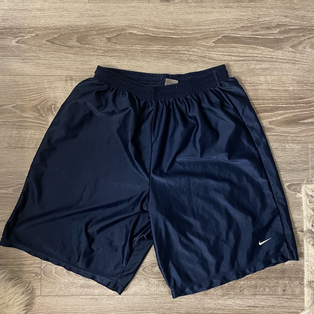 Vintage Nike Basketball Shorts Silky Dark Blue - Size L